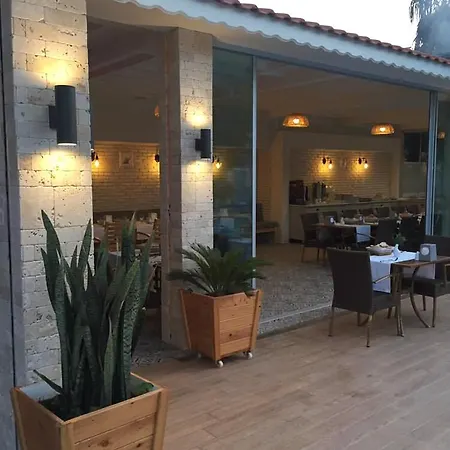 Bronze Alojamento de Acomodação e Pequeno-almoço Oludeniz